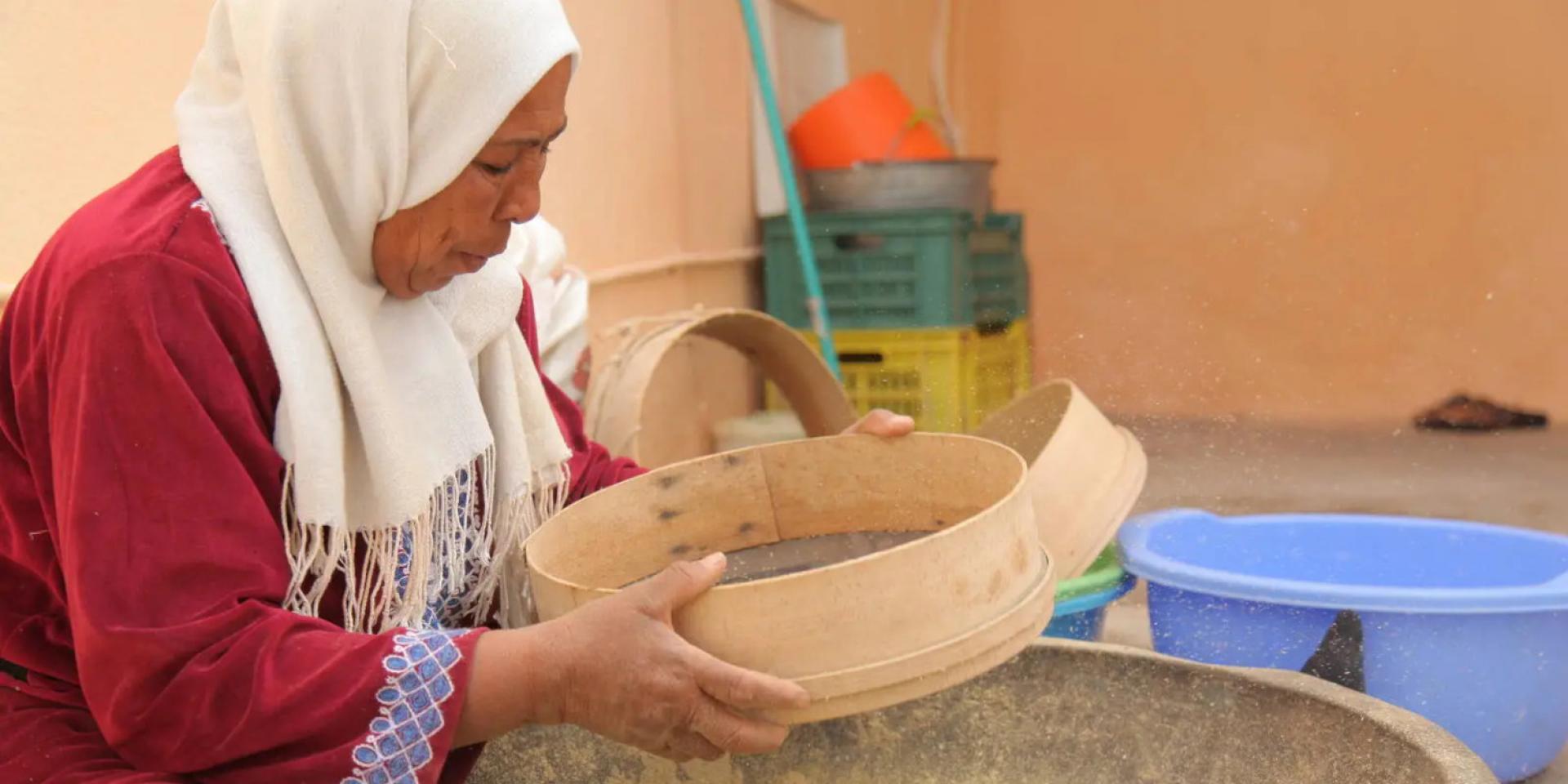 Tunisia women