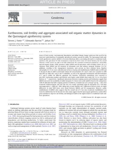 Earthworms and litter management contributions to ecosystem services in a tropical agroforestry system