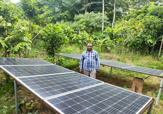 Peter Oppong’s inspiring journey: smallholder farmers like Oppong are reaping the benefits of solar-powered irrigation, a cost-effective and easy-to-implement technology